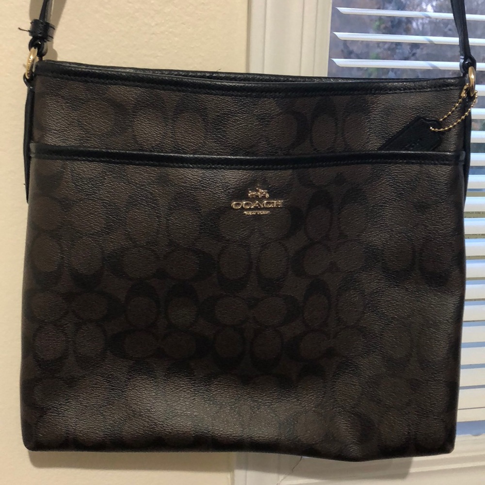 Coach authentic crossbody